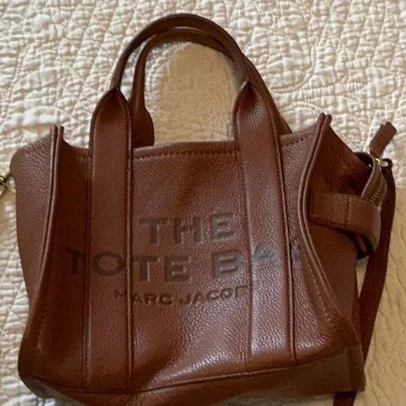 Marc Jacobs Small Tan Leather Tote / Crossbody - Picture 3 of 5